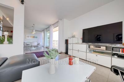 Appartement - 93 m² - 3 pièces