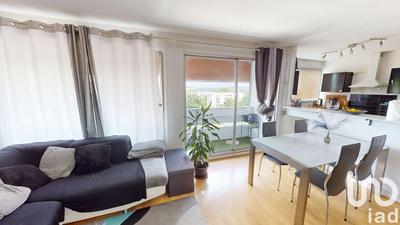 Appartement - 80 m² - 4 pièces