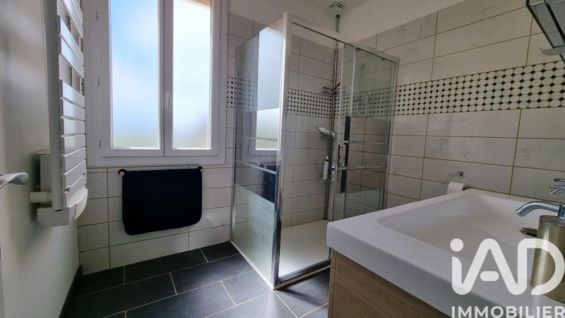 Maison - 200 m² - 6 pièces