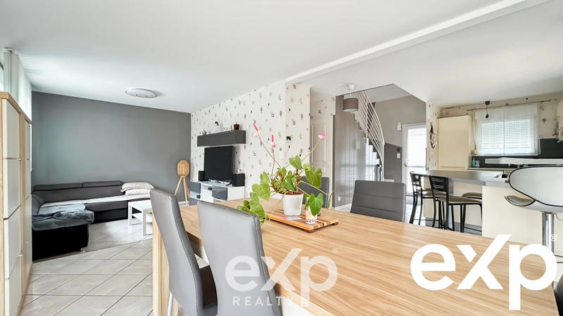 Maison - 112 m² - 5 pièces