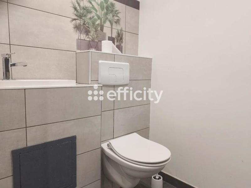 Appartement - 92 m² - 5 pièces