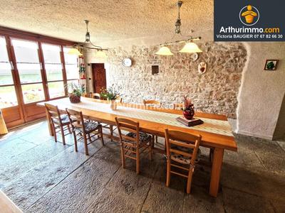 Maison - 195 m² - 6 pièces