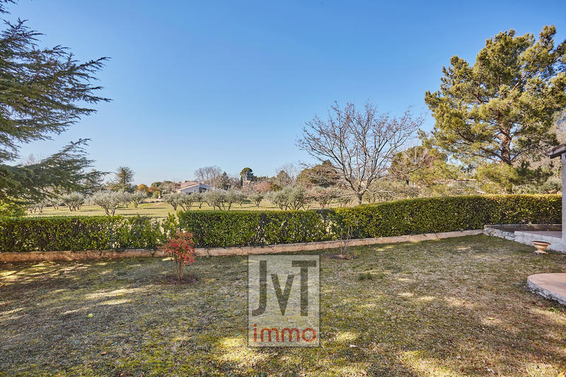 Villa - 200 m² - 7 pièces