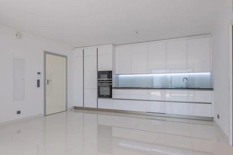 Appartement - 98 m² - 4 pièces