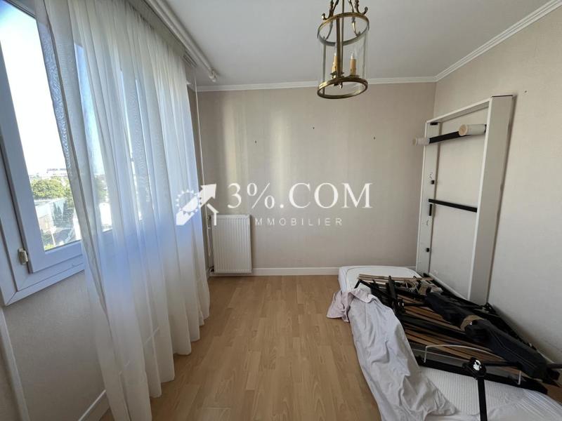 Appartement - 80 m² - 4 pièces