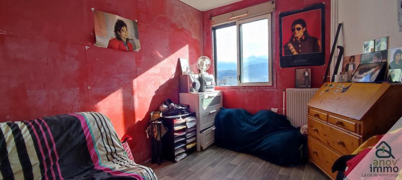 Appartement - 102 m² - 5 pièces