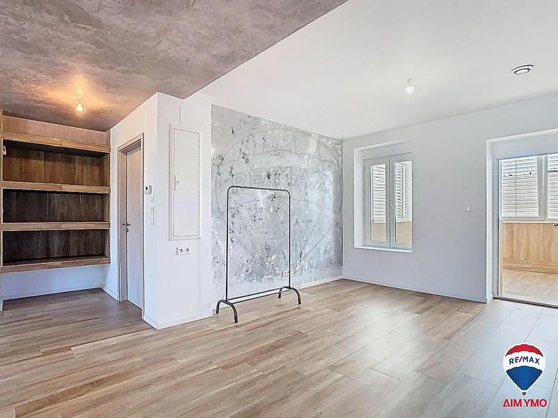 Appartement - 100 m² - 3 pièces