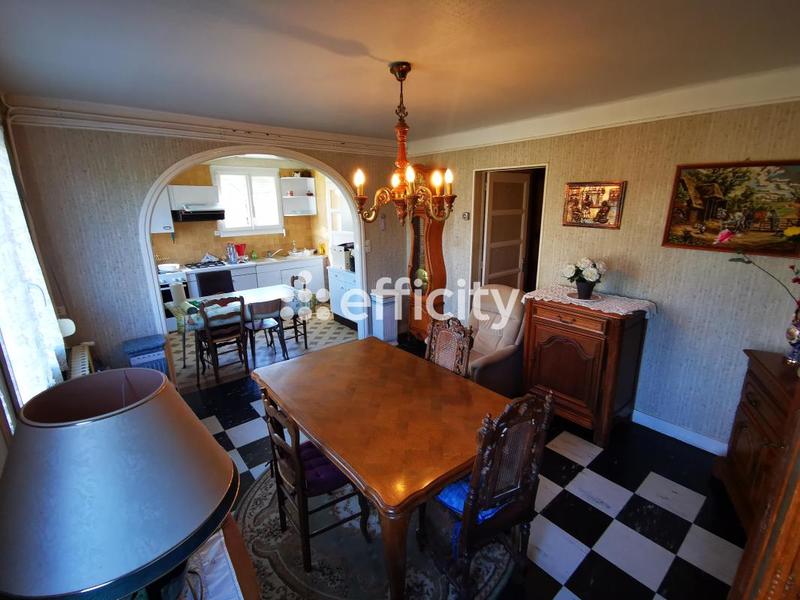 Maison de bourg - 89 m² - 4 pièces