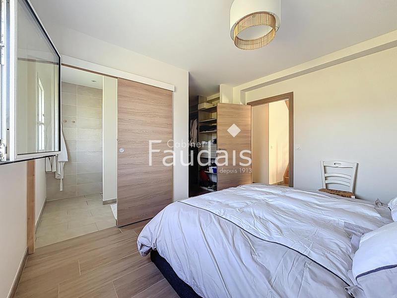 Maison - 117 m² - 5 pièces