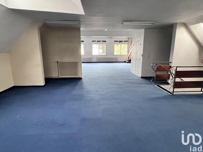 Local commercial - 268 m²