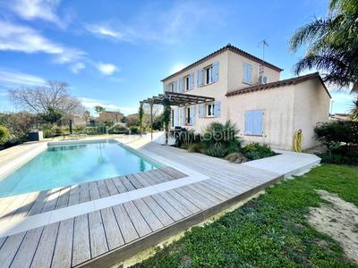 Villa - 105 m² - 5 pièces