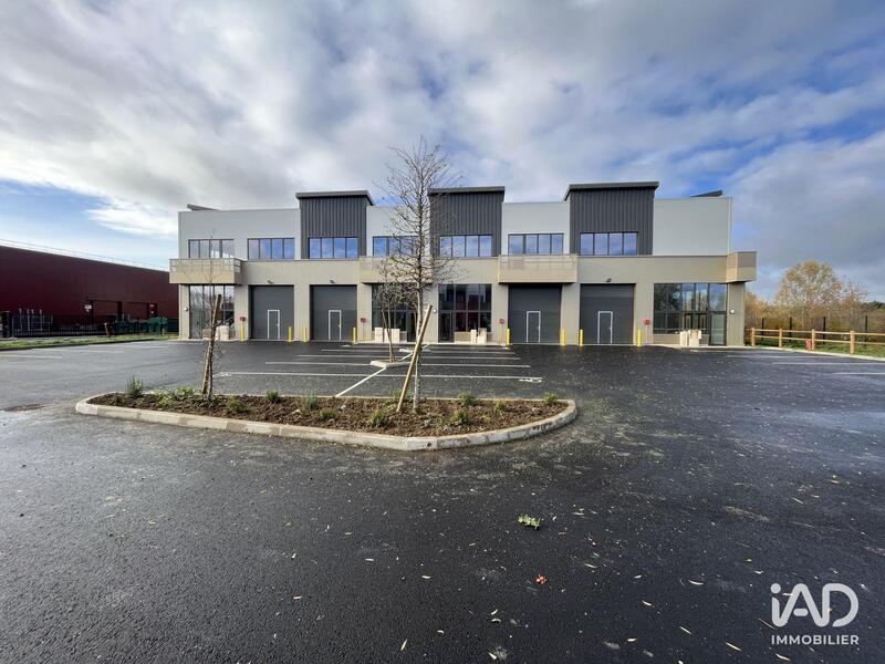 Local commercial - 464 m²