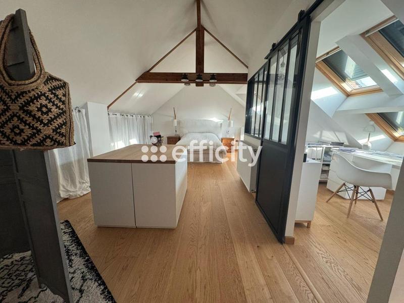 Maison - 110 m² - 4 pièces