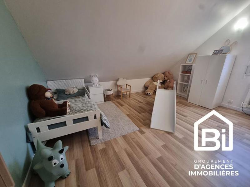 Maison - 135 m² - 6 pièces