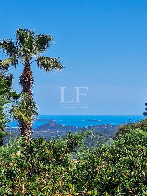 Villa - 179 m² - 5 pièces