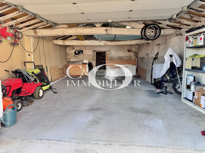 Maison - 161 m² - 5 pièces