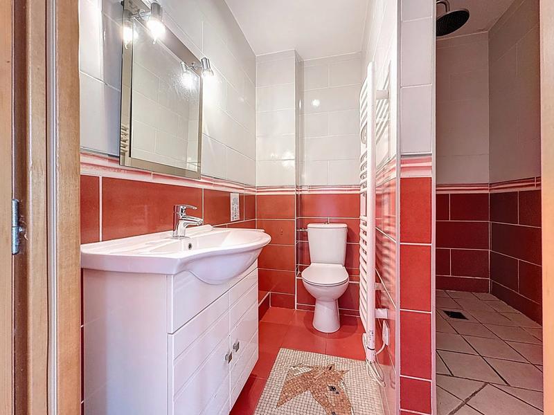 Maison - 261 m² - 11 pièces