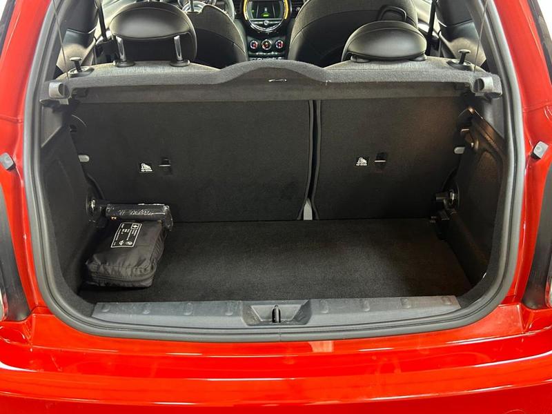 Mini 3 portes Hatch F56 Lci Cooper 136 ch Edition Greenwich