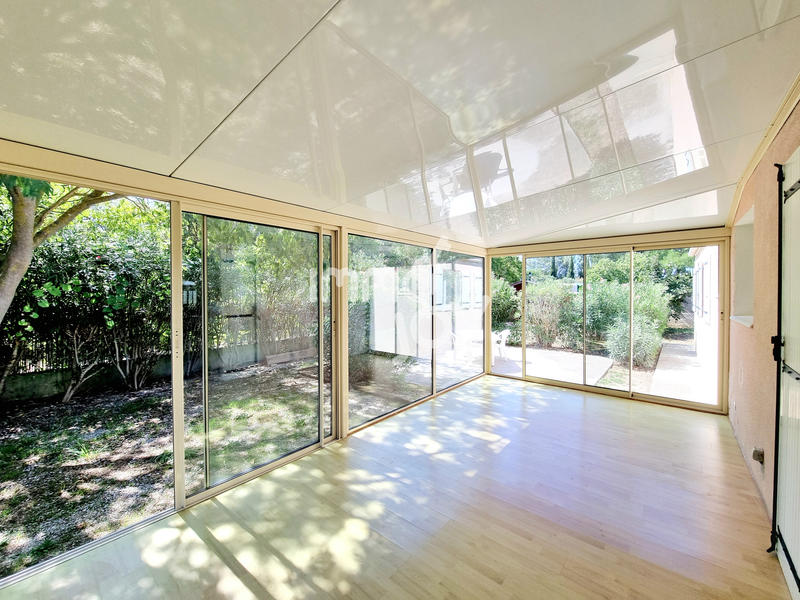 Maison - 93 m² - 5 pièces