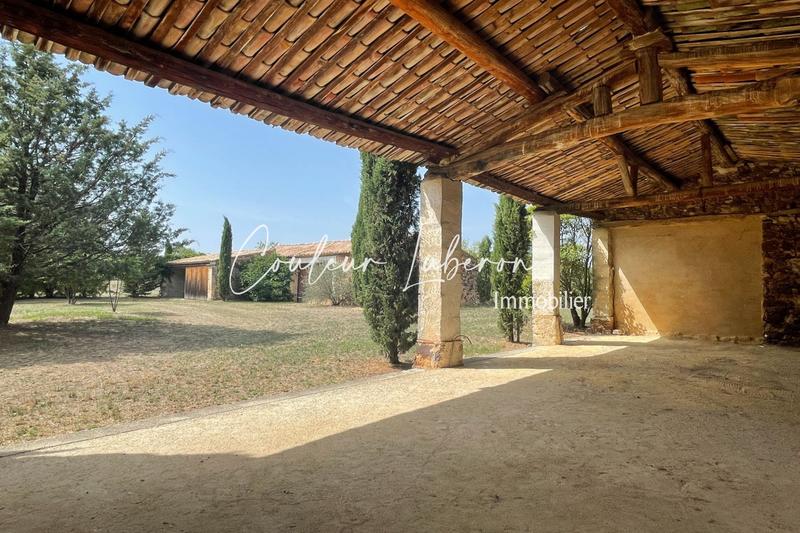 Propriété - 600 m² - 14 pièces