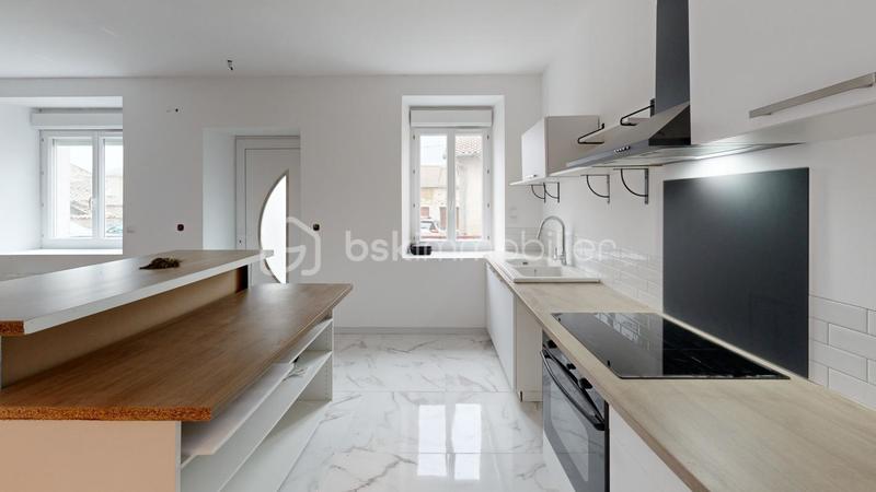 Maison - 123 m² - 5 pièces