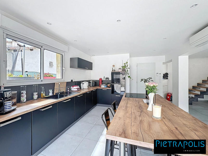 Maison - 115 m² - 5 pièces