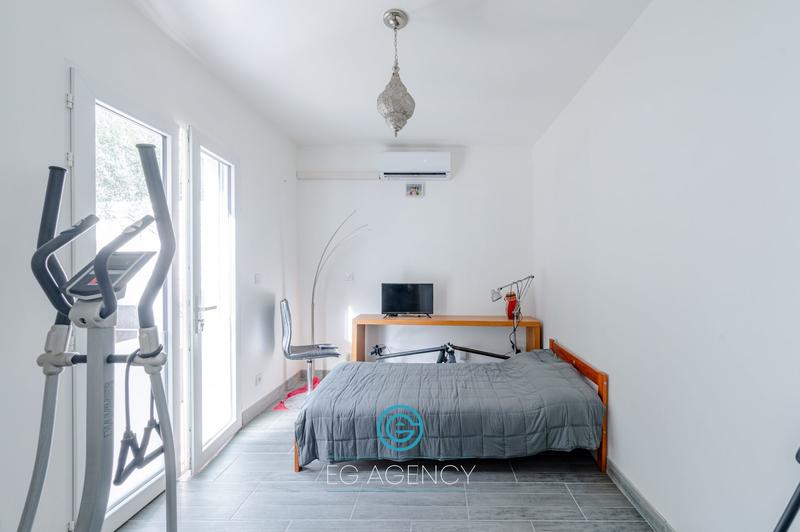 Maison - 127 m² - 5 pièces