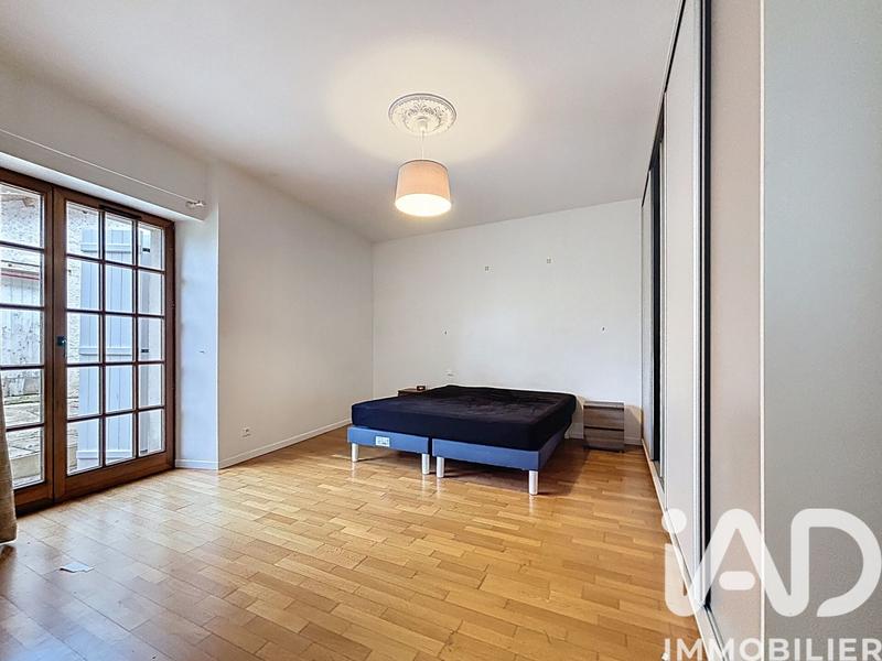 Maison - 290 m² - 7 pièces