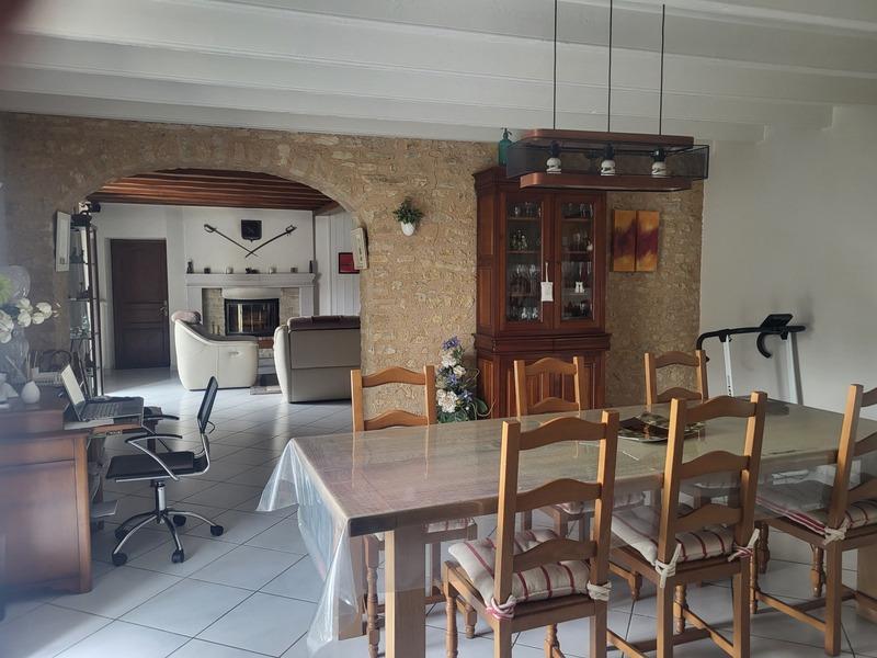 Maison de campagne - 190 m² - 9 pièces