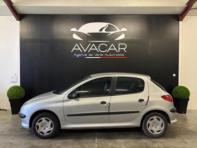 Peugeot 206 1.4 HDi 68cv - 1 ere main Distribution faite