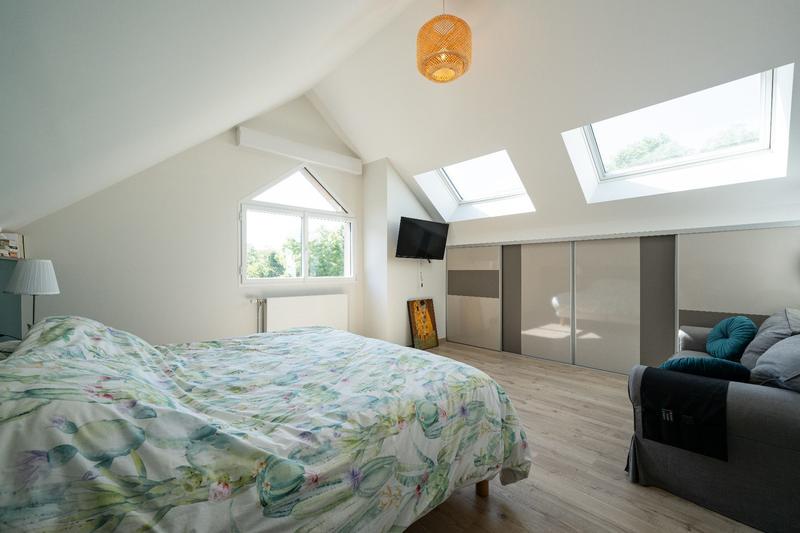 Maison - 180 m² - 7 pièces