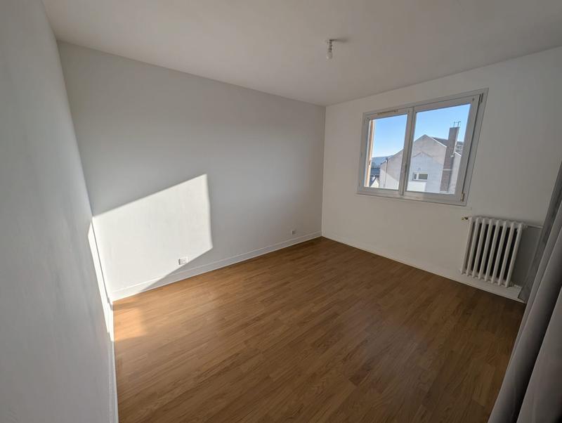 Appartement - 64 m² - 4 pièces