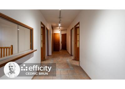 Bureau - 116 m² - 6 pièces