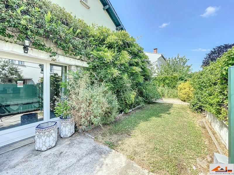 Maison - 168 m² - 7 pièces