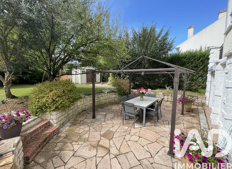 Maison - 111 m² - 5 pièces