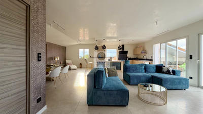 Appartement - 133 m² - 4 pièces