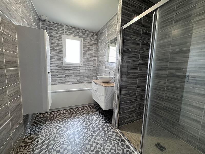 Maison - 86 m² - 5 pièces