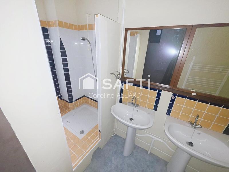 Maison - 101 m² - 6 pièces