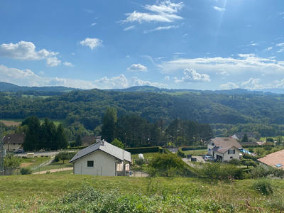 Maison - 93 m² - 5 pièces