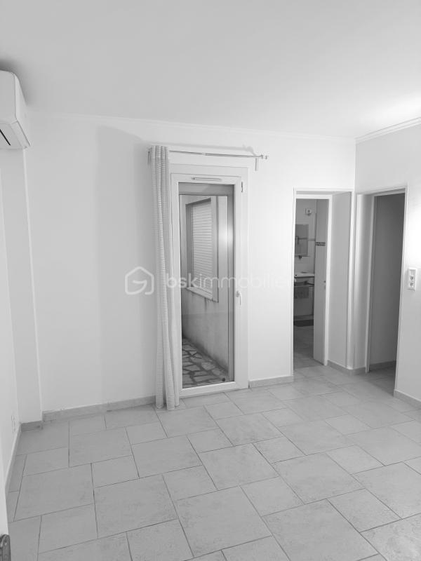 Maison traditionnelle - 170 m² - 7 pièces