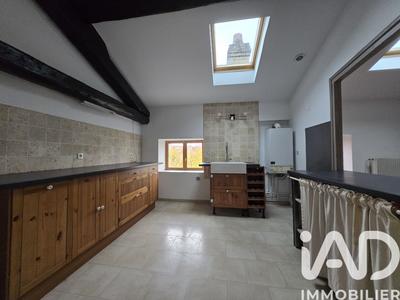 Appartement - 72 m² - 3 pièces