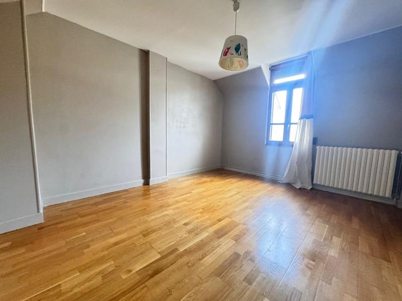 Maison - 76 m² - 4 pièces