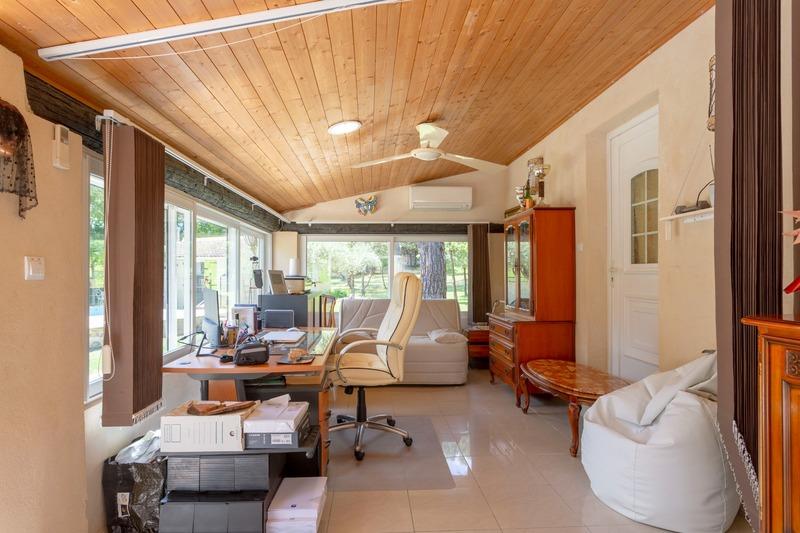 Mas - 130 m² - 5 pièces