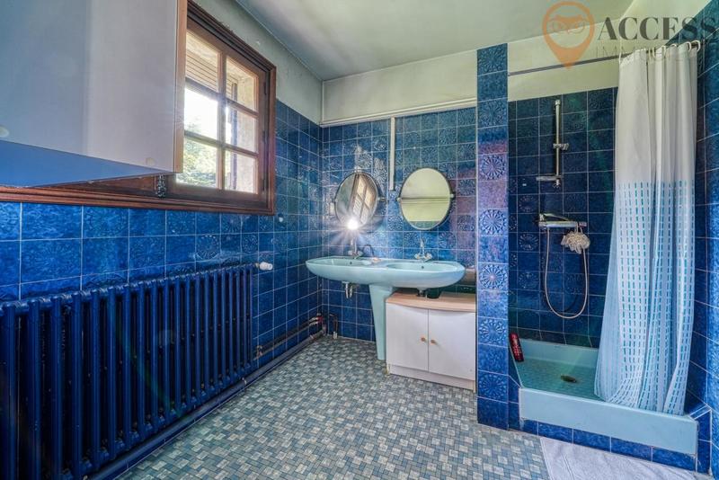 Maison bourgeoise - 300 m² - 8 pièces