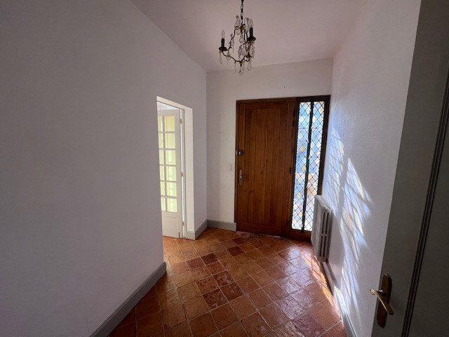 Maison traditionnelle - 175 m² - 6 pièces