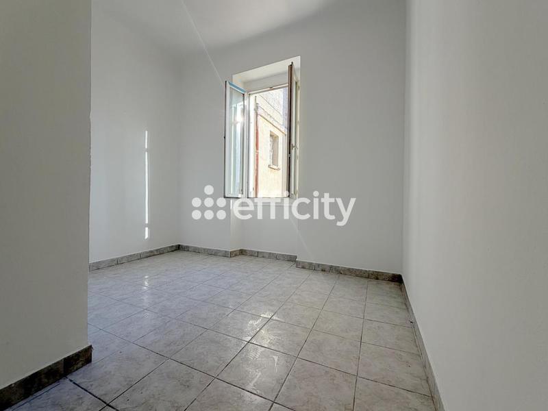 Appartement ancien - 38 m² - 2 pièces