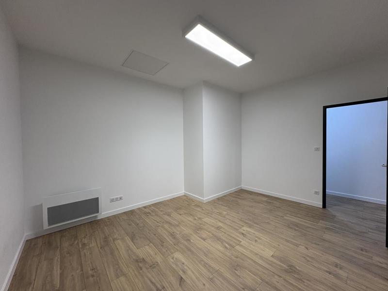 Bureau - 16 m² - 1 pièce