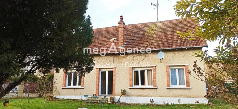 Maison - 180 m² - 7 pièces