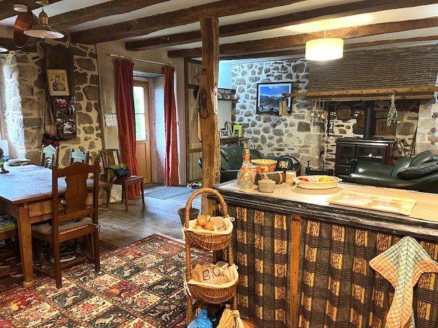 Maison - 130 m² - 4 pièces