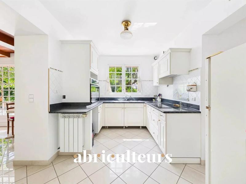 Maison - 155 m² - 6 pièces